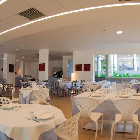Отель Futura Club Spiagge Bianche Фонтане-Бьянке Экстерьер фото